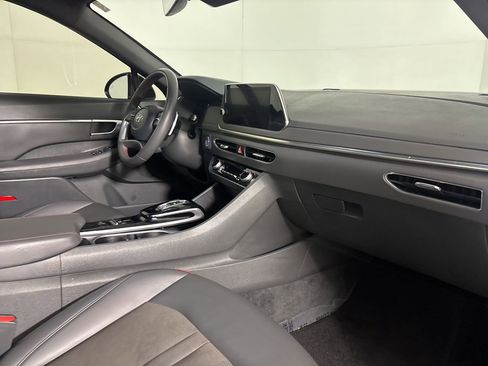 Used 2023 Hyundai Sonata SEL Plus image 31
