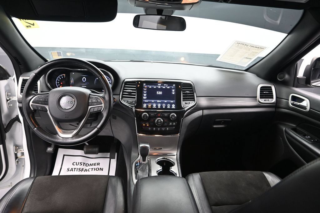 Used 2021 Jeep Grand Cherokee Laredo X RWD image 17