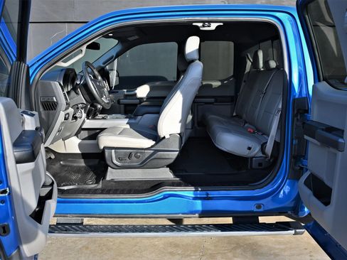 Used 2019 Ford F150 XLT w/ Equipment Group 302A Luxury RWD image 12