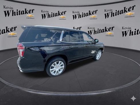 Certified 2021 Chevrolet Tahoe High Country w/ Premium Package AWD/4WD image 9