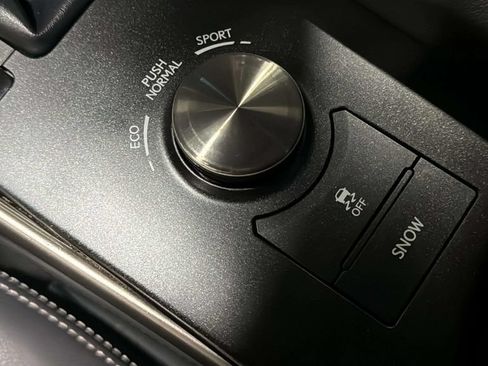 Used 2019 Lexus IS 300 RWD image 26