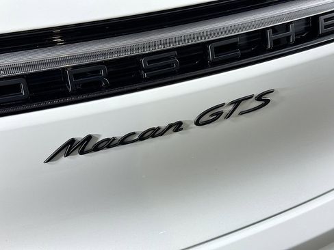 New 2026 Porsche Macan GTS image 34