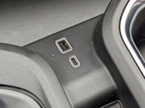 Used 2024 GMC Sierra 1500 Denali Ultimate image 26