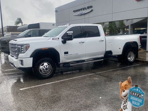 Used 2020 GMC Sierra 3500 Denali w/ Denali Ultimate Package image 3