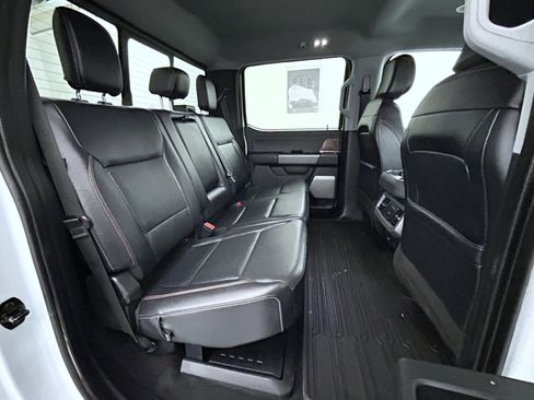 Used 2023 Ford F250 Lariat w/ Lariat Ultimate Package AWD/4WD image 18