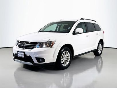 Used 2017 Dodge Journey SXT w/ Comfort/Convenience Group