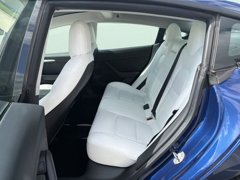 Used 2021 Tesla Model 3 Standard Range Plus RWD image 24