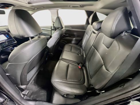 Used 2023 Hyundai Tucson Limited AWD/4WD image 25