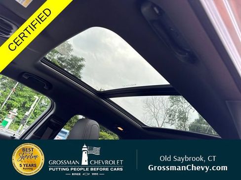 Used 2023 Chevrolet TrailBlazer ACTIV w/ Sun and Liftgate Package AWD/4WD image 3
