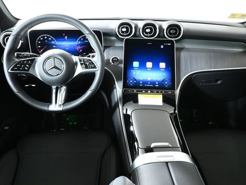 Certified 2026 Mercedes-Benz GLC 300 4MATIC image 17