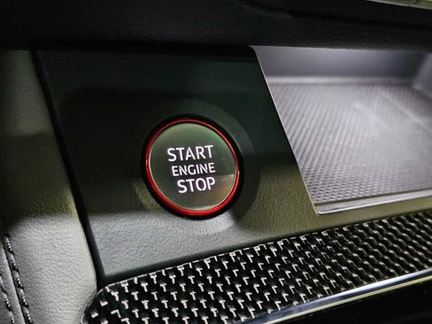 Used 2022 Audi SQ5 Premium Plus w/ Premium Plus Package image 34