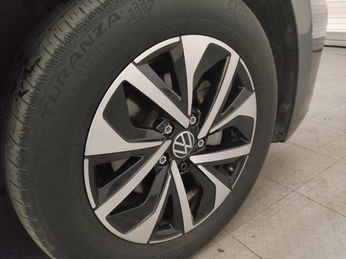 Used 2022 Volkswagen Jetta S FWD image 31