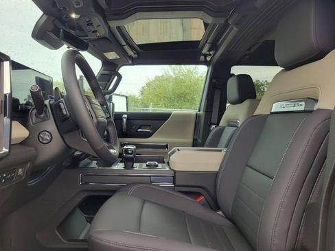 New 2026 GMC Hummer EV SUV image 19