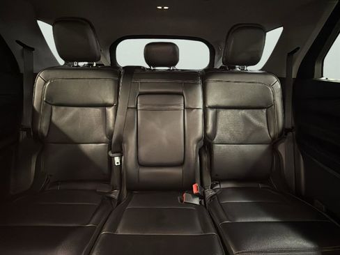 Certified 2022 Ford Explorer Limited image 26