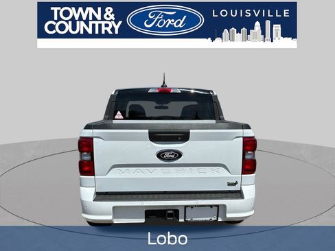 Used 2025 Ford Maverick Lobo AWD/4WD image 4