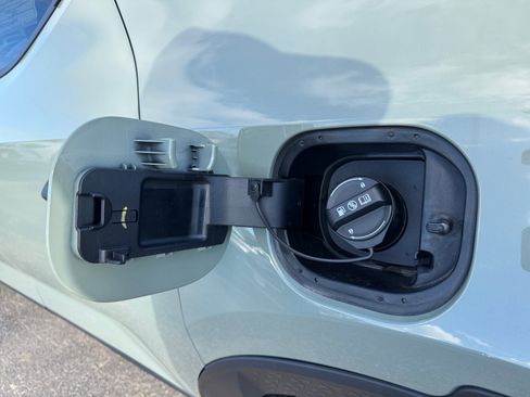 New 2026 Hyundai Santa Cruz SE AWD/4WD image 17