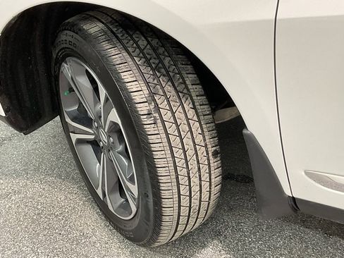 Used 2023 Acura RDX Advance Package image 32