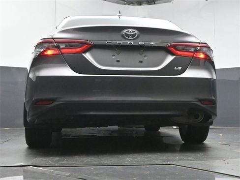 Used 2024 Toyota Camry LE image 33