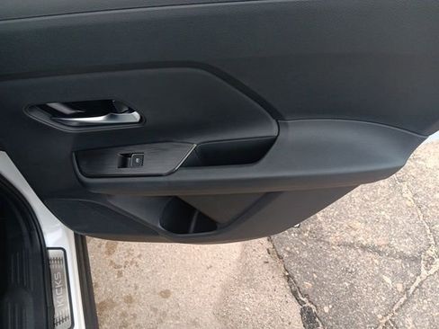 New 2026 Nissan Kicks SR w/ SR Premium Package image 33