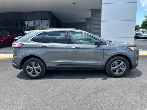 Used 2022 Ford Edge SEL w/ Sport Appearance Package AWD/4WD image 3