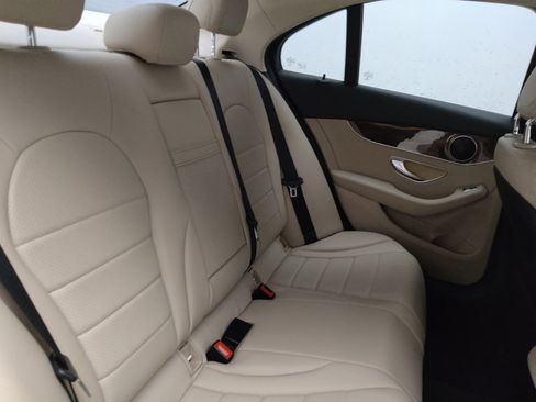 Used 2018 Mercedes-Benz C 300 Sedan image 19