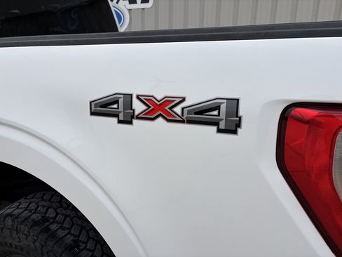 Used 2022 Ford F150 XLT w/ Equipment Group 301A Mid image 9