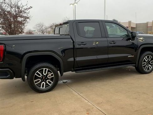 Certified 2024 GMC Sierra 1500 AT4 w/ Technology Package image 8