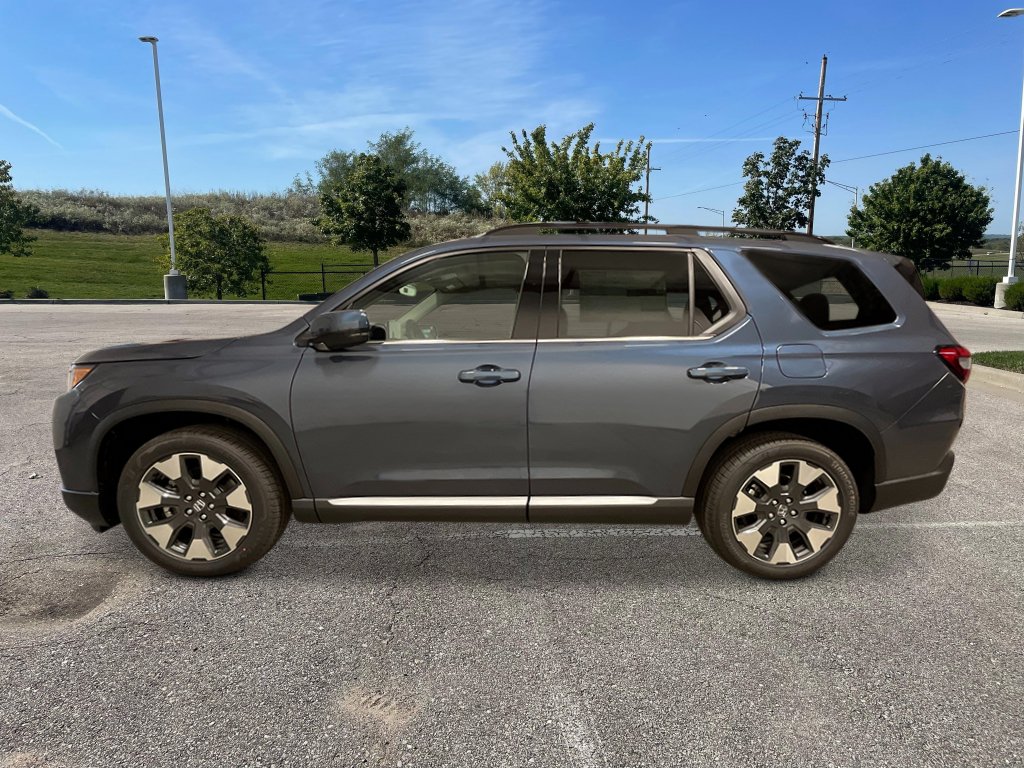 New 2026 Honda Pilot Elite image 3