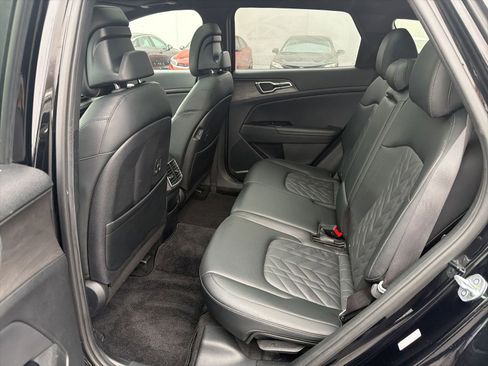 Certified 2023 Kia Sportage X-Line w/ X-Line Premium Package image 18