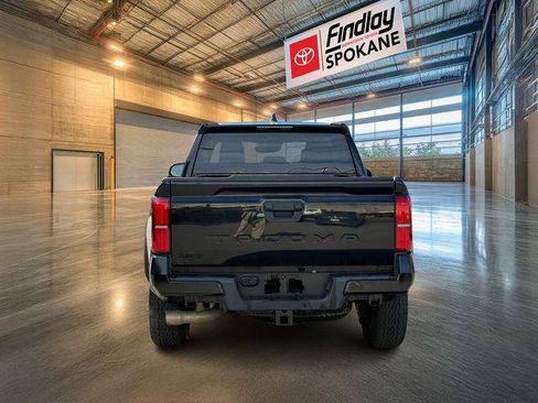 Certified 2024 Toyota Tacoma TRD Off-Road AWD/4WD image 5