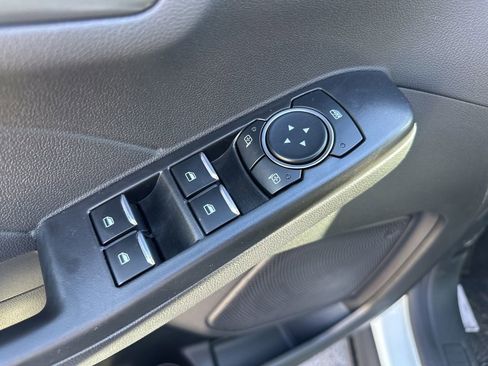 New 2026 Ford Escape SE image 11