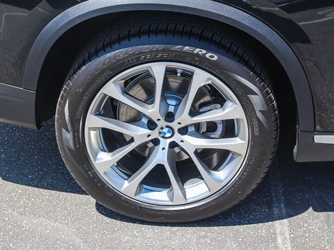 Used 2026 BMW X5 sDrive40i w/ Parking Assistance Package image 8