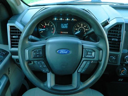Used 2019 Ford F150 XLT RWD image 16