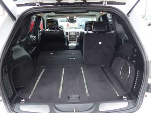Used 2013 Jeep Grand Cherokee Limited w/ Luxury Group II image 8