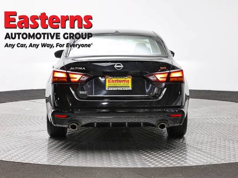 Used 2024 Nissan Altima 2.5 SR FWD image 6