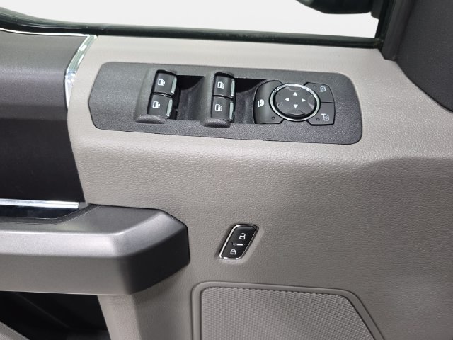 Used 2018 Ford F150 XLT AWD/4WD image 28