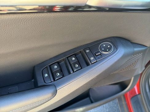 Used 2022 Kia Seltos S image 19