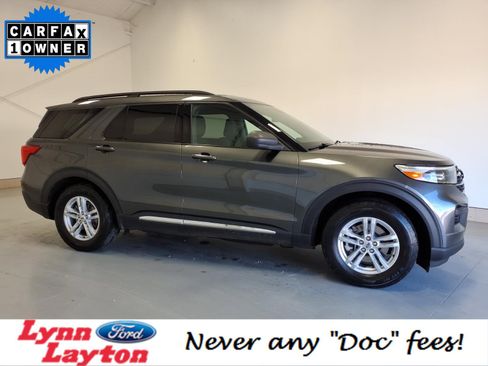 Certified 2020 Ford Explorer XLT w/ Class III Trailer Tow Package image 2