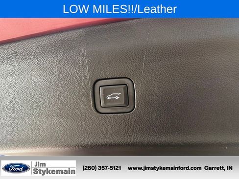 Used 2023 Buick Enclave Essence FWD image 32