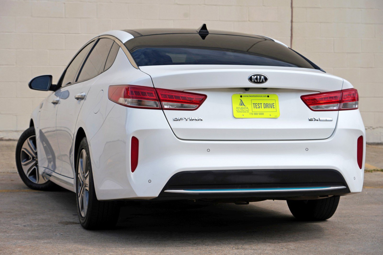 Used 2018 Kia Optima EX w/ Technology Package FWD image 5
