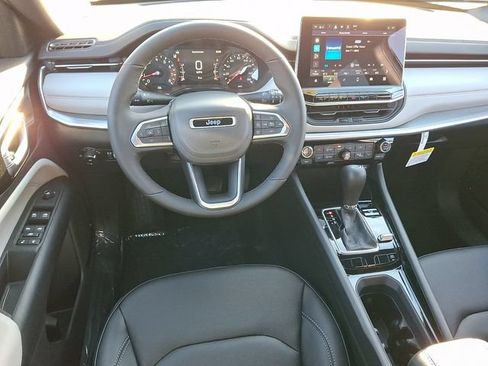 New 2026 Jeep Compass Limited AWD/4WD image 9