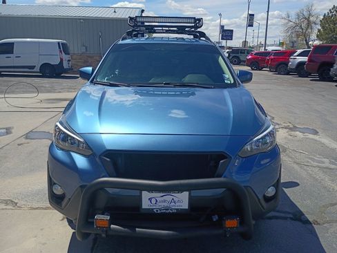 Used 2021 Subaru Crosstrek 2.0i Premium AWD/4WD image 3