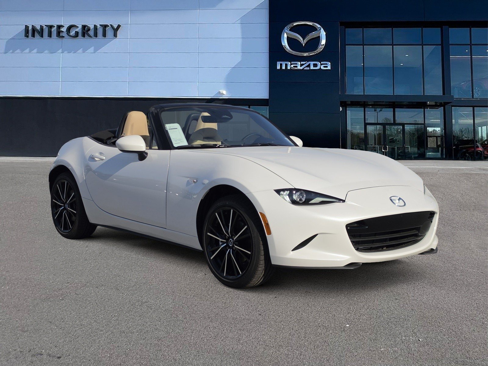 New 2026 MAZDA MX-5 Miata Grand Touring RWD image 2