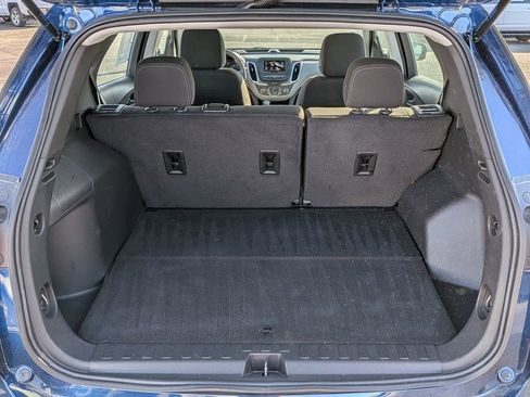 Used 2023 Chevrolet Equinox LS image 14