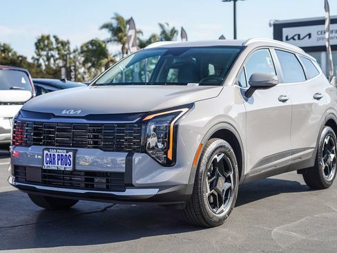 Certified 2026 Kia Sportage EX AWD/4WD image 6