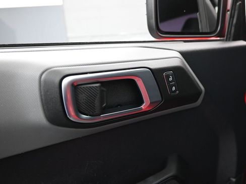 Certified 2022 Ford Bronco Base w/ Sasquatch Package image 9