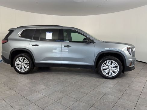 Used 2024 GMC Acadia Elevation w/ LPO, Floor Liner Package AWD/4WD image 8