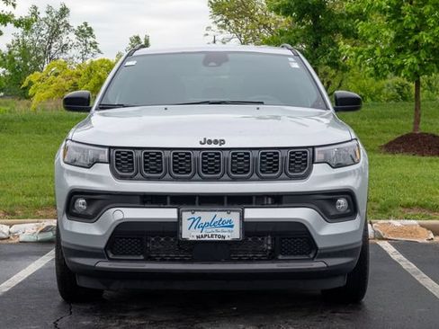 New 2026 Jeep Compass Latitude AWD/4WD image 5