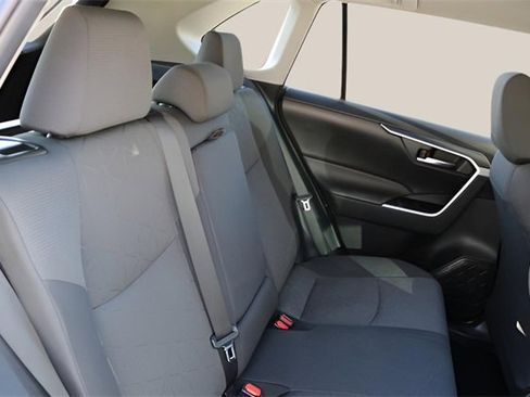 Used 2024 Toyota RAV4 XLE image 17