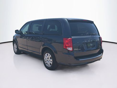 Used 2014 Dodge Grand Caravan SE w/ Quick Order Package 29E SE FWD image 5